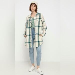Vans Hal Plaid Shacket *NWT*